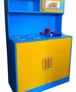 COCINA INFANTIL EN MADERA